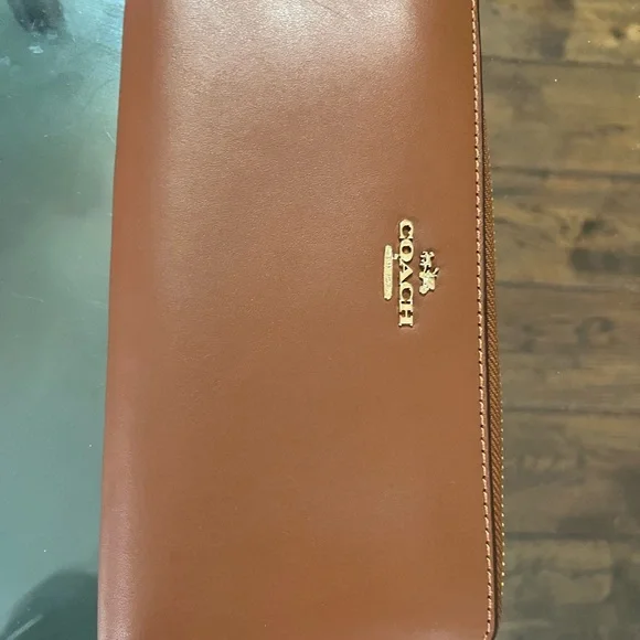 Coach Brown Leather Wallet - Picture 1 of 4